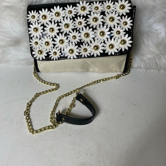 Lulu by Lulu Guinness 3D white flowers black & off white polypropylene w… - Picture 1 of 11